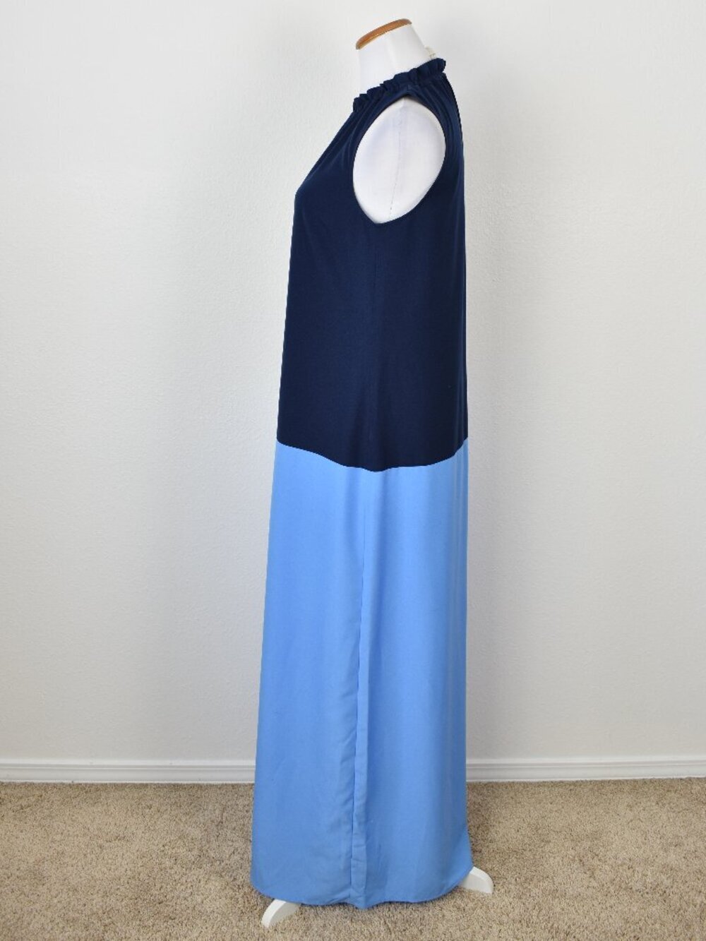 STS Sail to Sable Ruffle Neck Maxi Dress - S - Picture 6 of 10